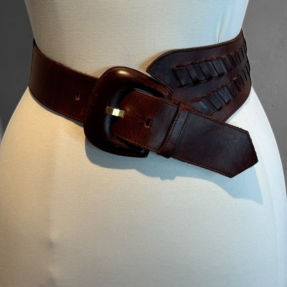 Vintage Bretton’s brown asymmetrical leather belt size small - Picture 2 of 15